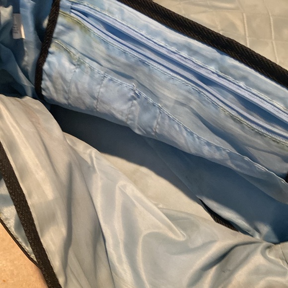 Mudd Vintage Messenger Bag. well-loved - Picture 7 of 12